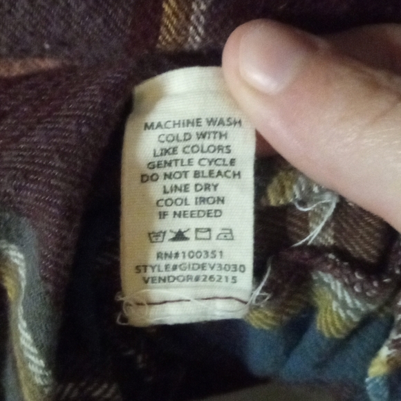 Gilded Interest Open Lace Front Detail Plaid Flannel Top Button Up Size XS - Picture 9 of 9